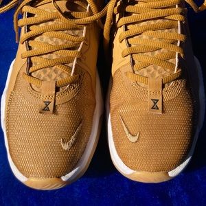 Nike PG 5 Basketball Shoes Wheat Men’s Sz 8.5